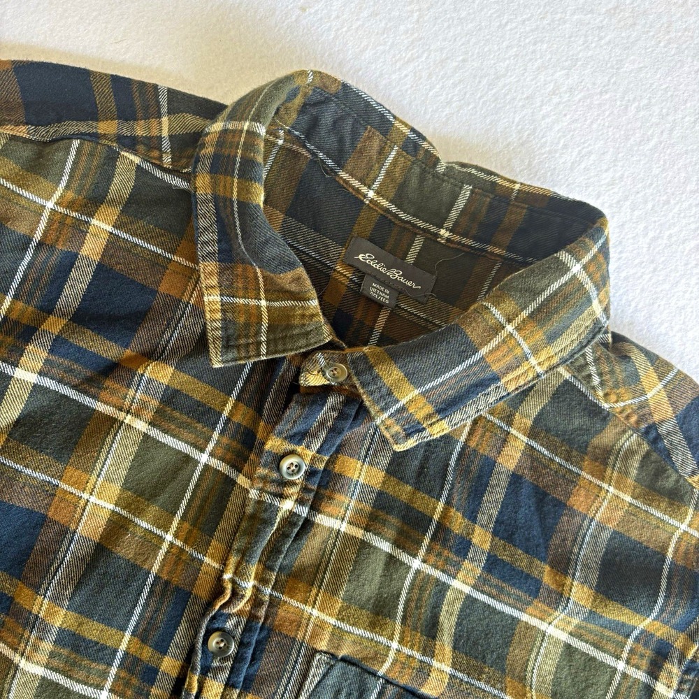 Eddie Bauer Men's XXL Green Blue Brown Plaid Flannel Cotton Button-Up Pockets